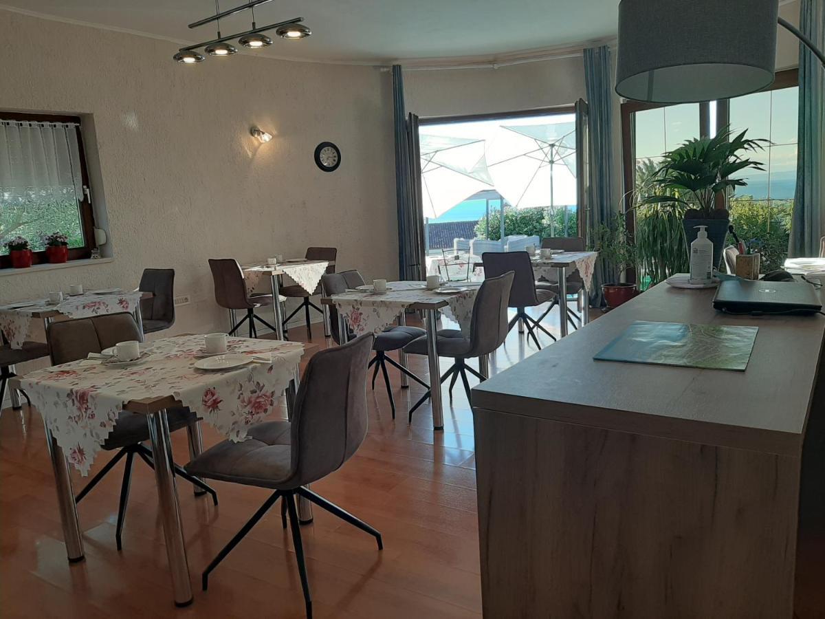 B&B Eva Ičići エクステリア 写真